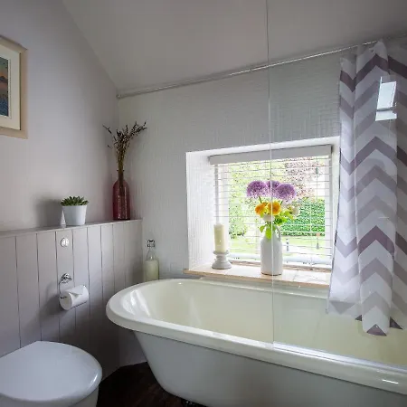 Climbing Rose Cottage - Dog Friendly - Peaceful Cotswold Cottage Adlestrop Exterior photo